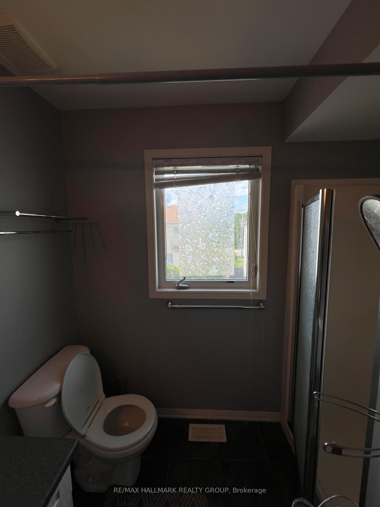 Photo 19 of 105 Mcbrien Street, Ottawa, Kanata - Morgan's Grant/South March — HOMEH