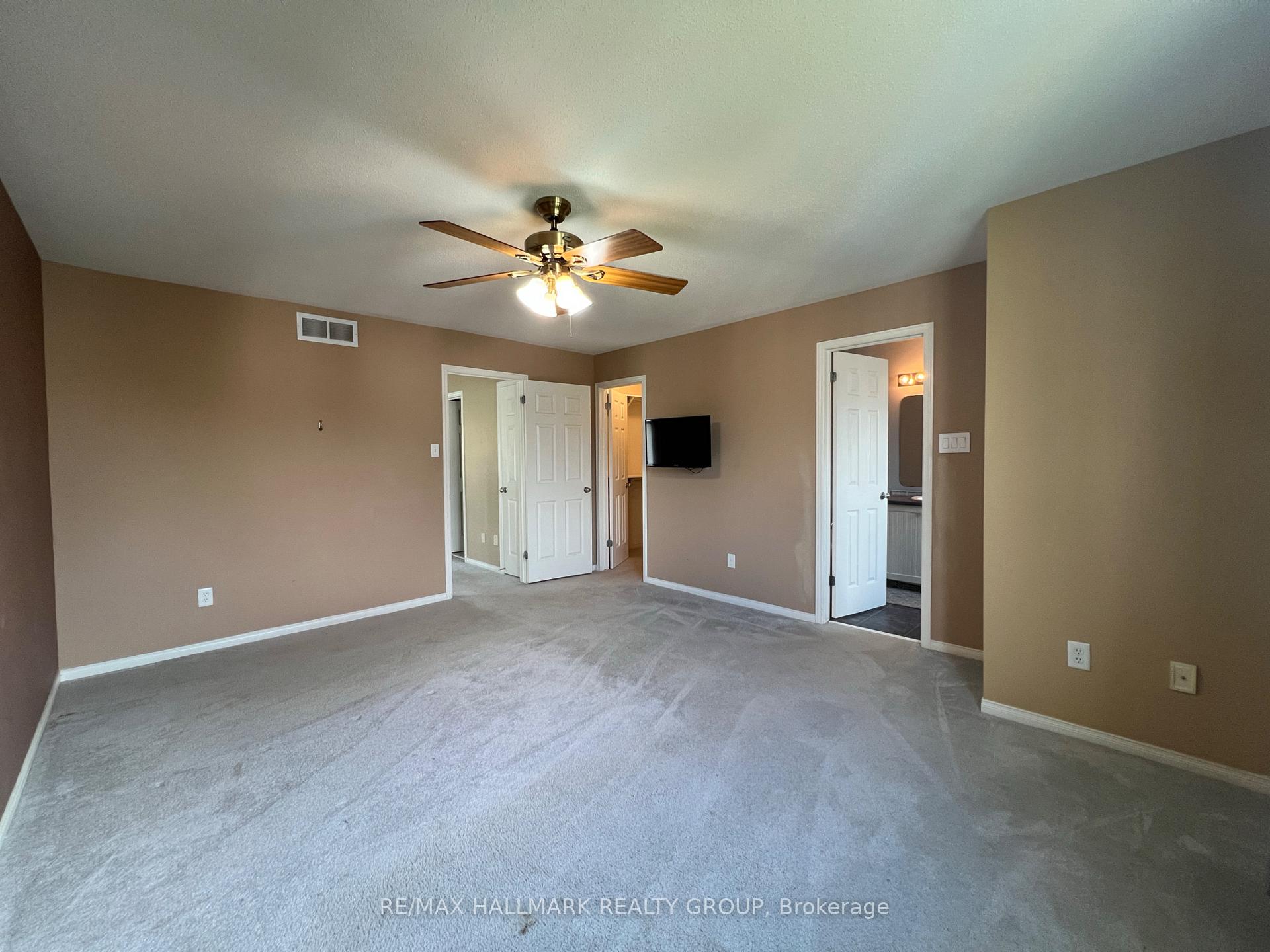 Photo 20 of 105 Mcbrien Street, Ottawa, Kanata - Morgan's Grant/South March — HOMEH