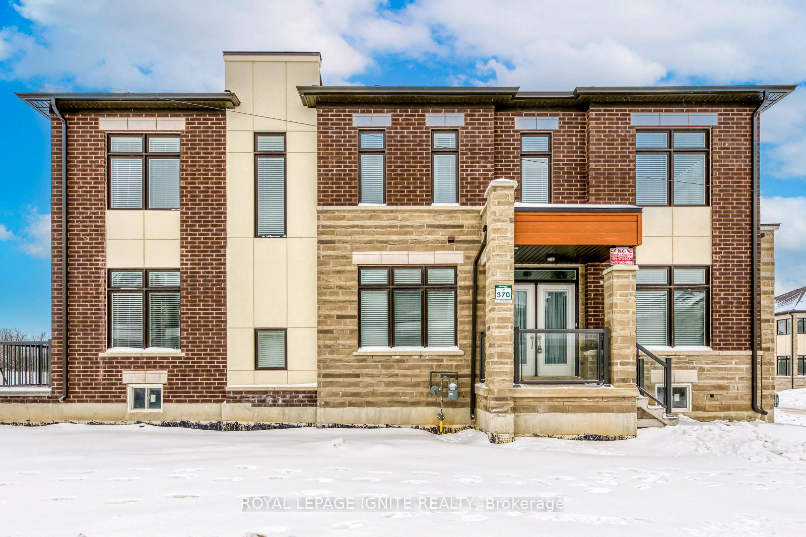 Photo 1 of Unit (Upper Lvl ), 110 Cattail Crescent, Hamilton, Waterdown — HOMEH