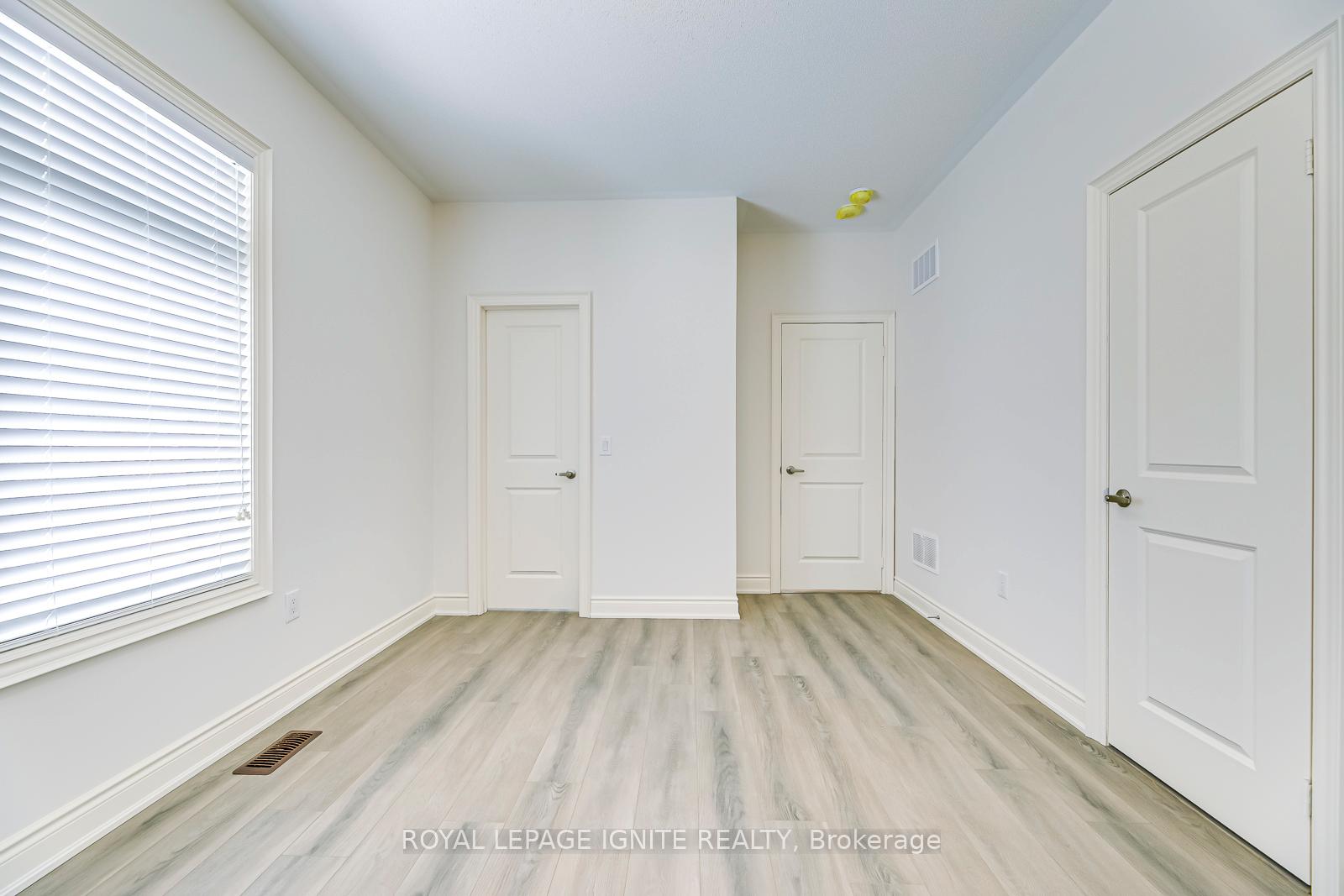 Photo 35 of Unit (Upper Lvl ), 110 Cattail Crescent, Hamilton, Waterdown — HOMEH