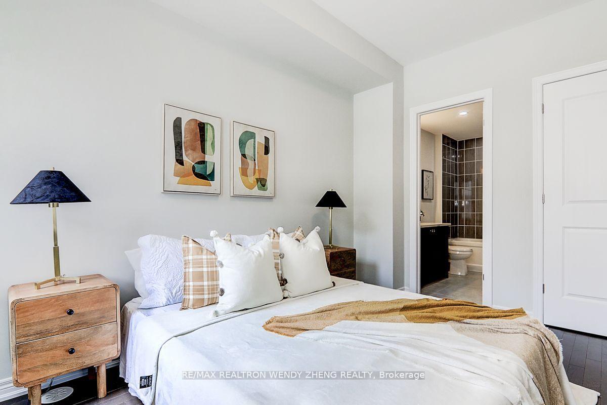 Photo 5 of 244 Rustle Woods Avenue, Markham, Cornell — HOMEH