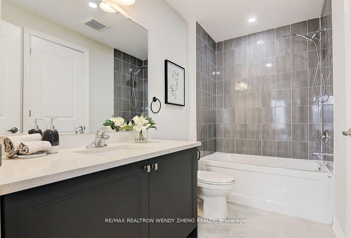 Photo 6 of 244 Rustle Woods Avenue, Markham, Cornell — HOMEH