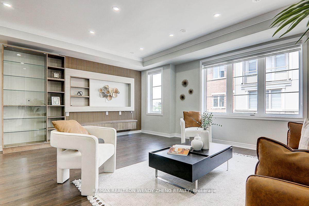Photo 15 of 244 Rustle Woods Avenue, Markham, Cornell — HOMEH