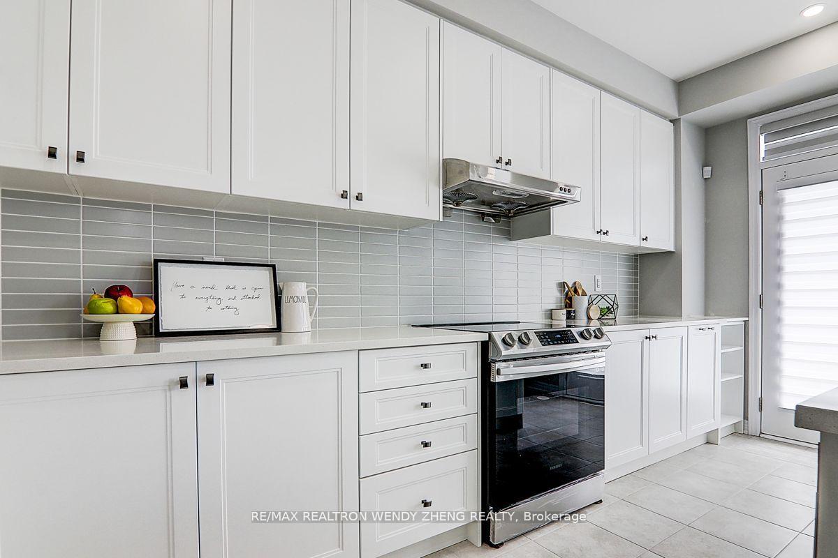 Photo 21 of 244 Rustle Woods Avenue, Markham, Cornell — HOMEH
