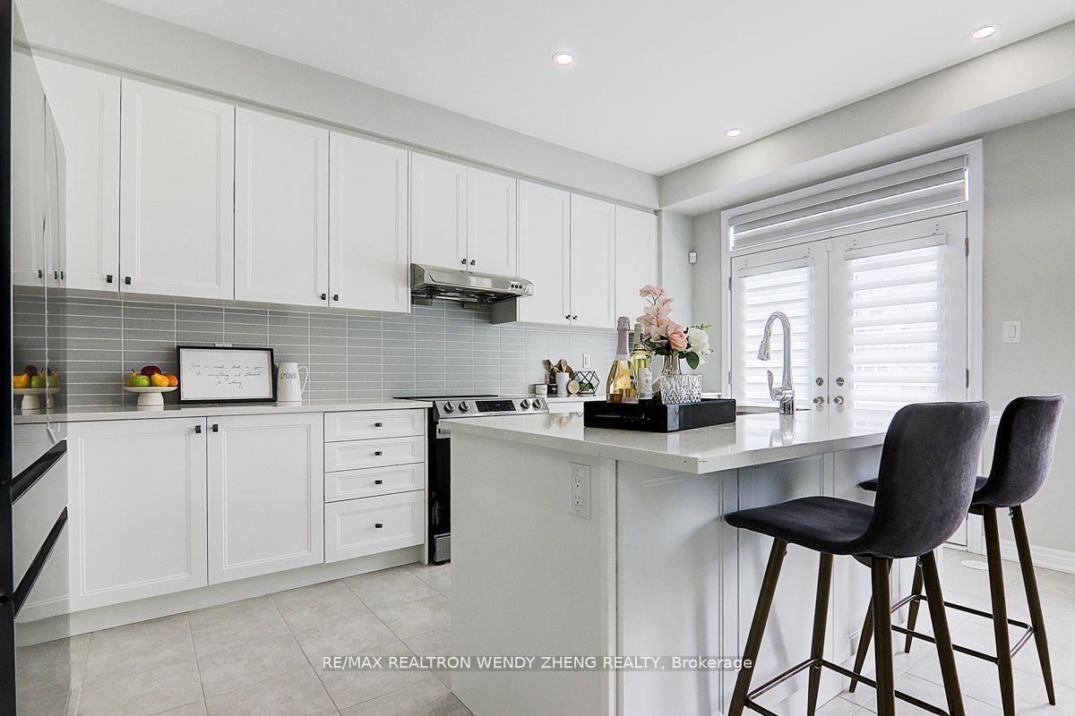 Photo 24 of 244 Rustle Woods Avenue, Markham, Cornell — HOMEH
