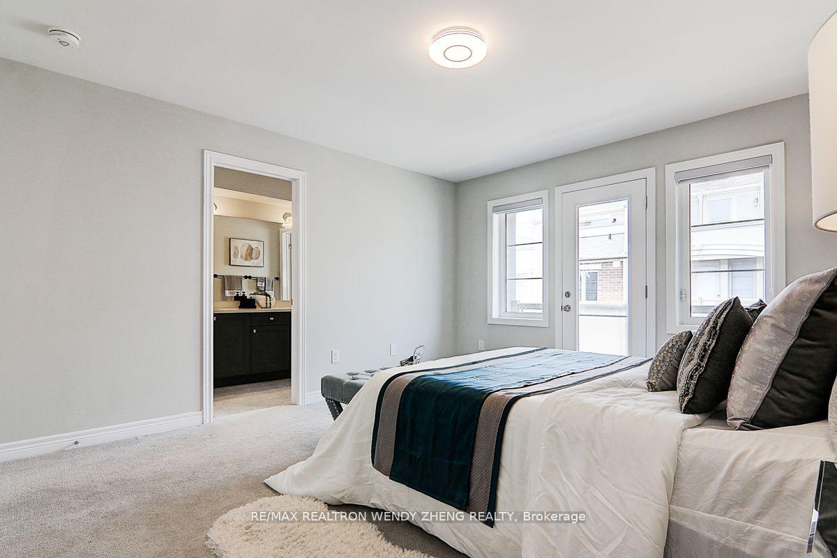 Photo 32 of 244 Rustle Woods Avenue, Markham, Cornell — HOMEH