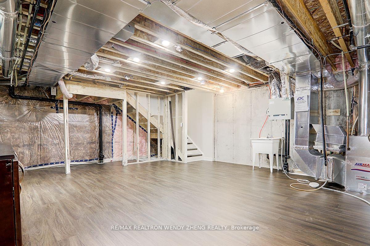 Photo 43 of 244 Rustle Woods Avenue, Markham, Cornell — HOMEH