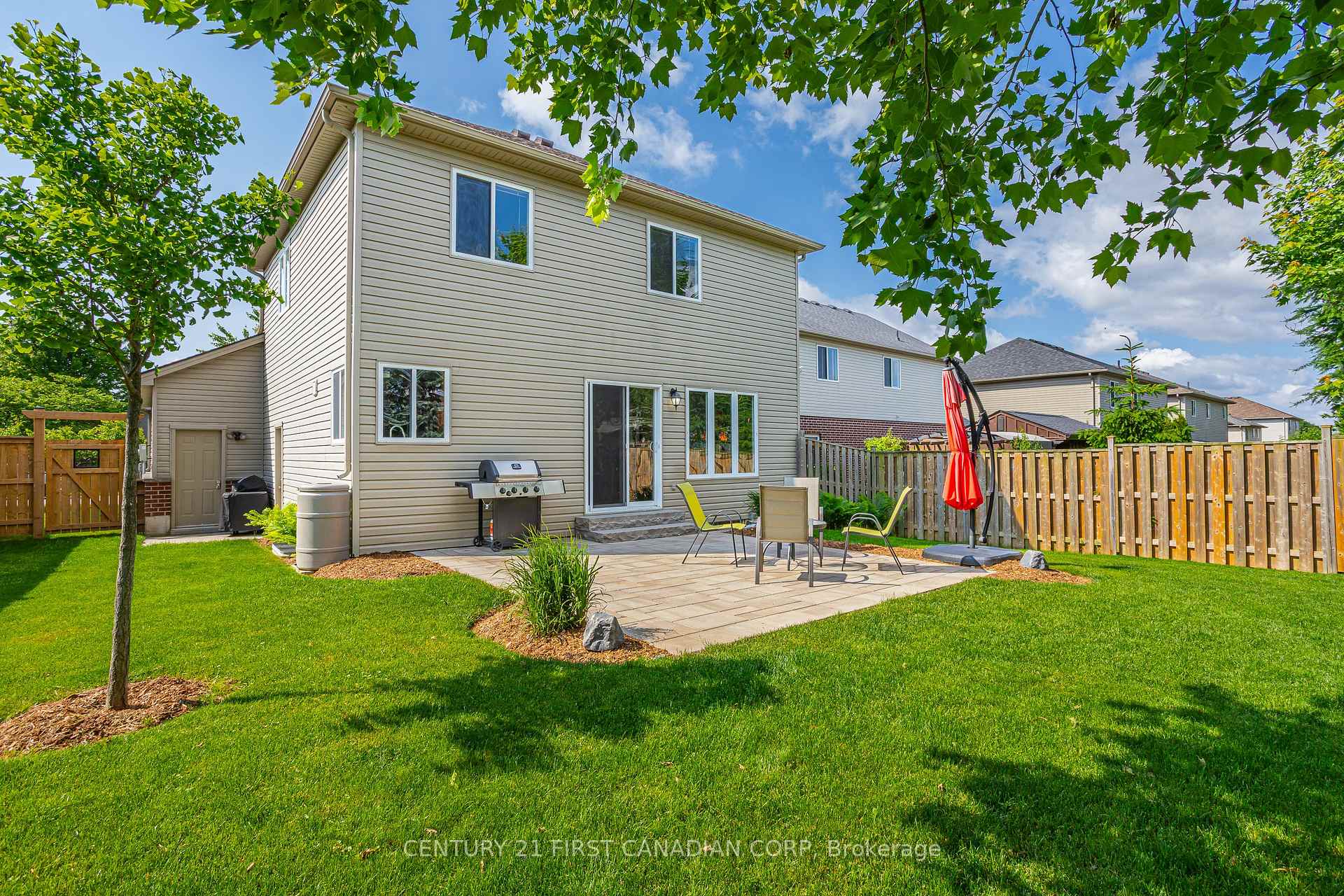 Photo 9 of 32 Stonefield Lane, Middlesex Centre, Ilderton — HOMEH