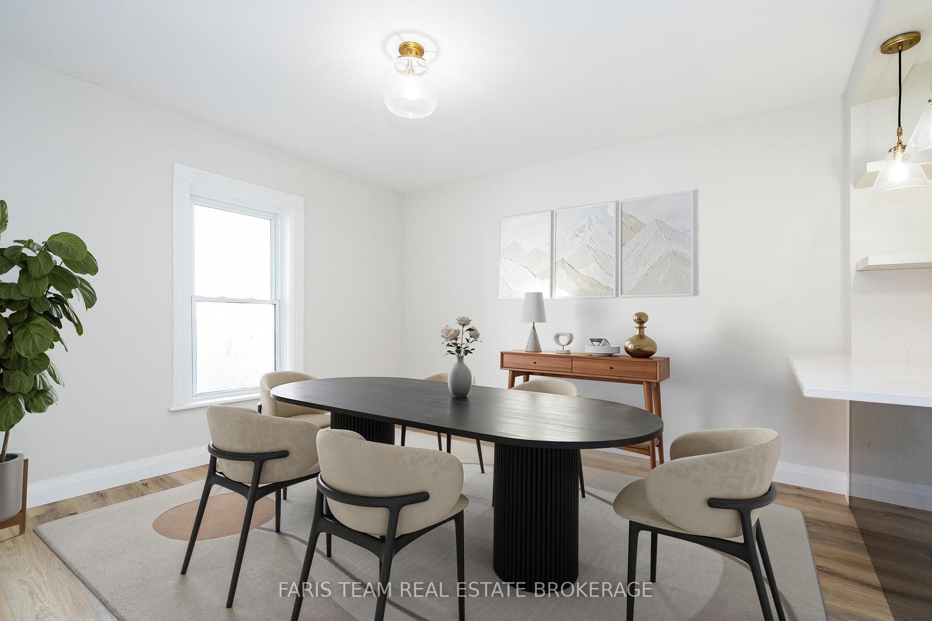 Photo 8 of 409 Queen Street, Midland — HOMEH