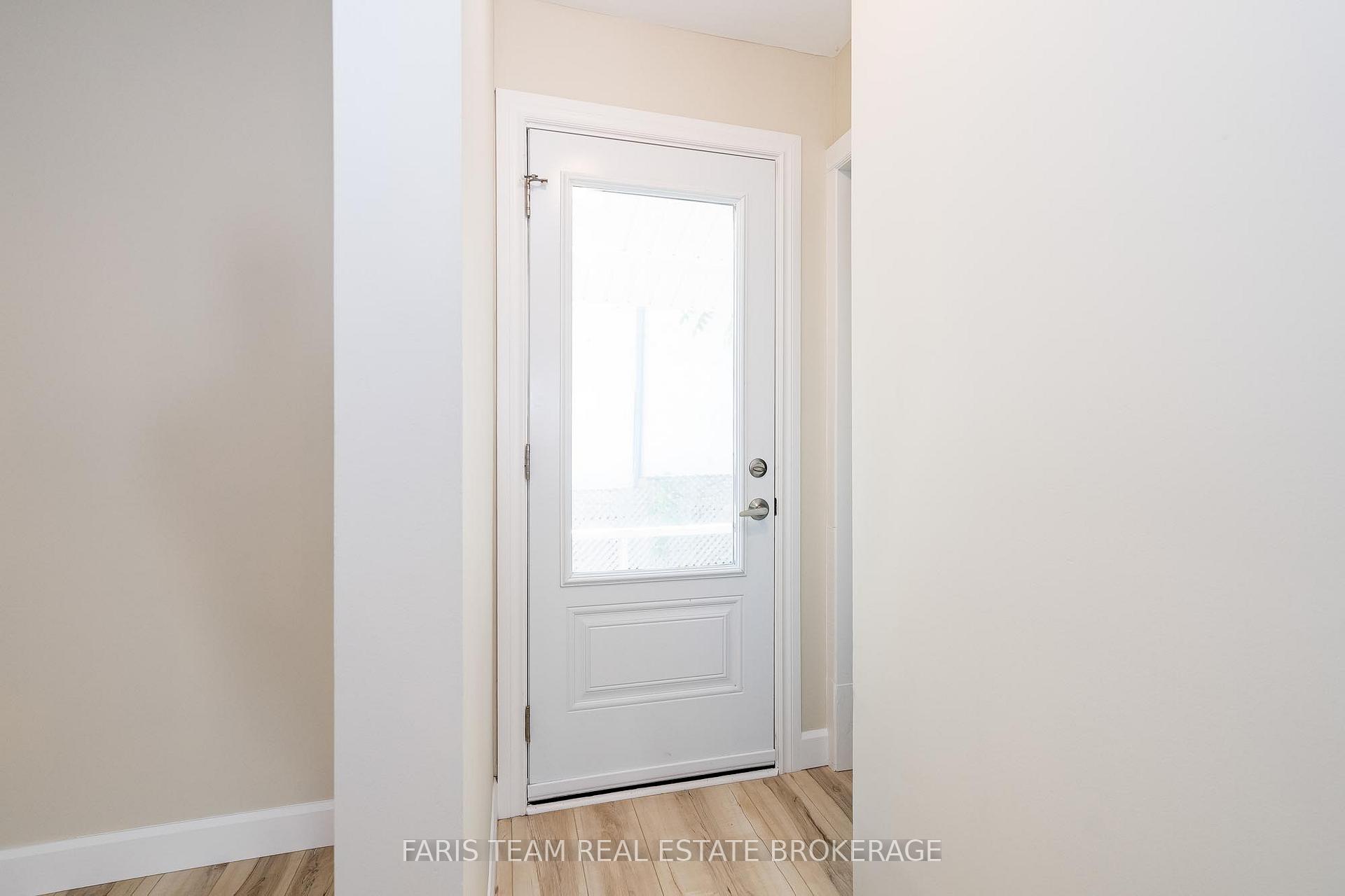 Photo 24 of 409 Queen Street, Midland — HOMEH