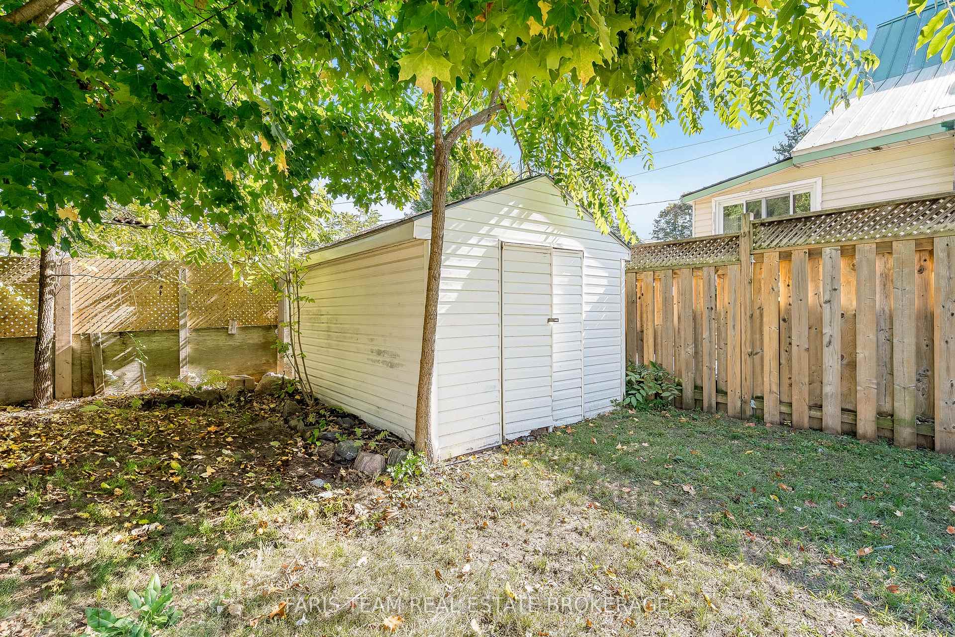 Photo 38 of 409 Queen Street, Midland — HOMEH