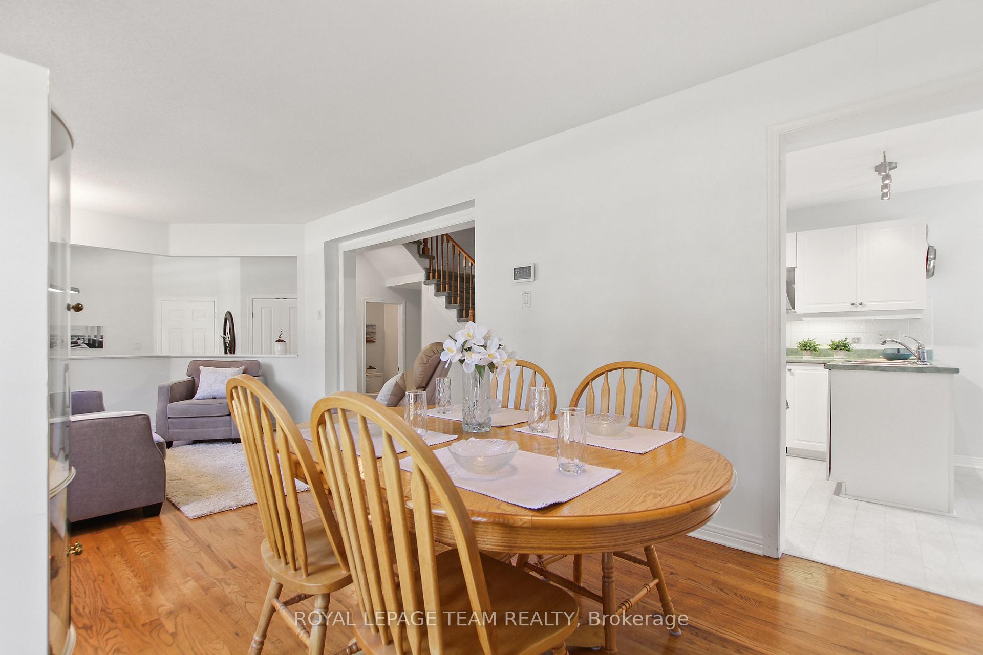 Photo 15 of 46 Kettleby Street, Ottawa, Kanata - Beaverbrook — HOMEH