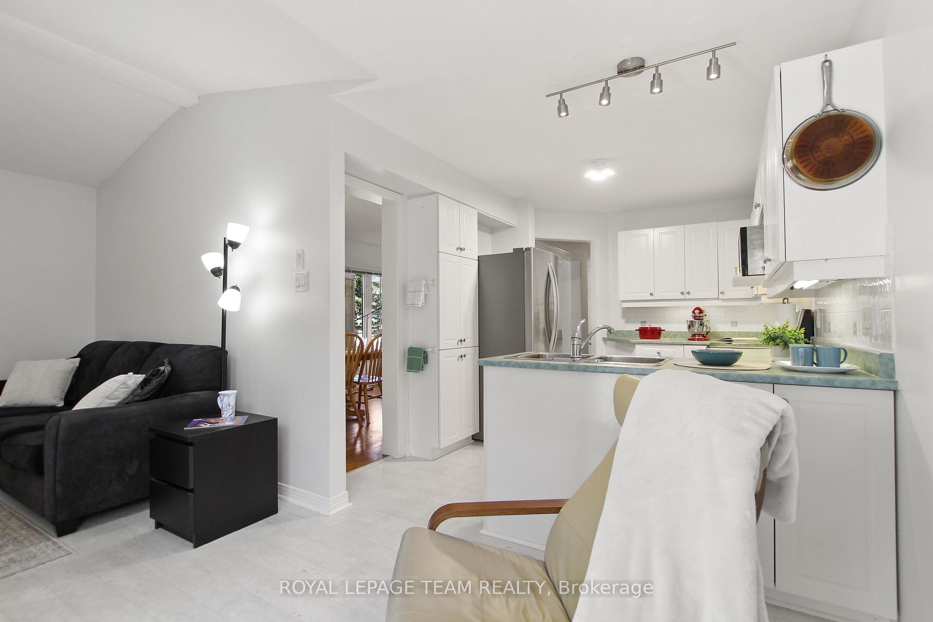 Photo 19 of 46 Kettleby Street, Ottawa, Kanata - Beaverbrook — HOMEH