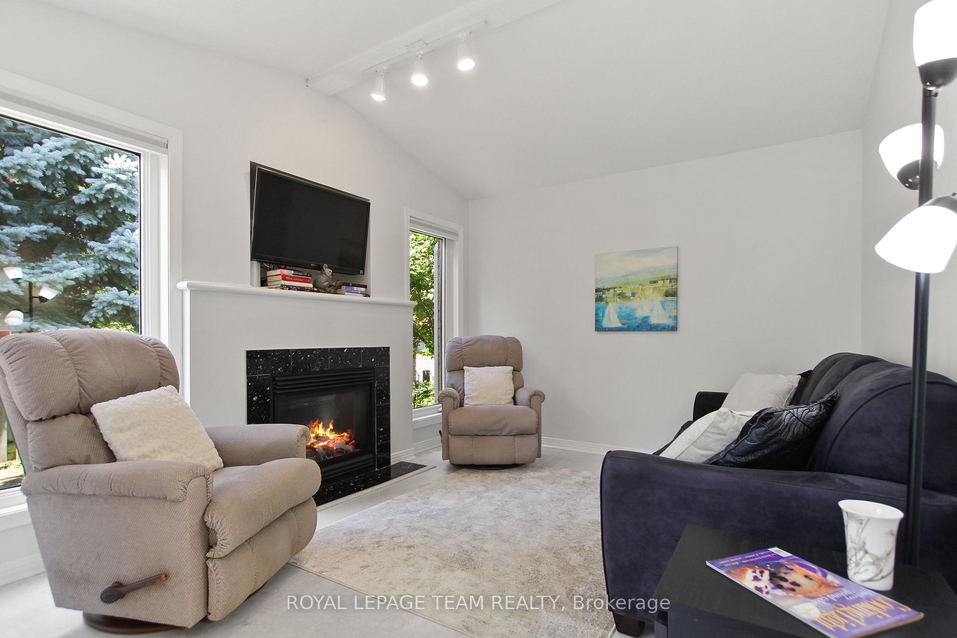 Photo 20 of 46 Kettleby Street, Ottawa, Kanata - Beaverbrook — HOMEH