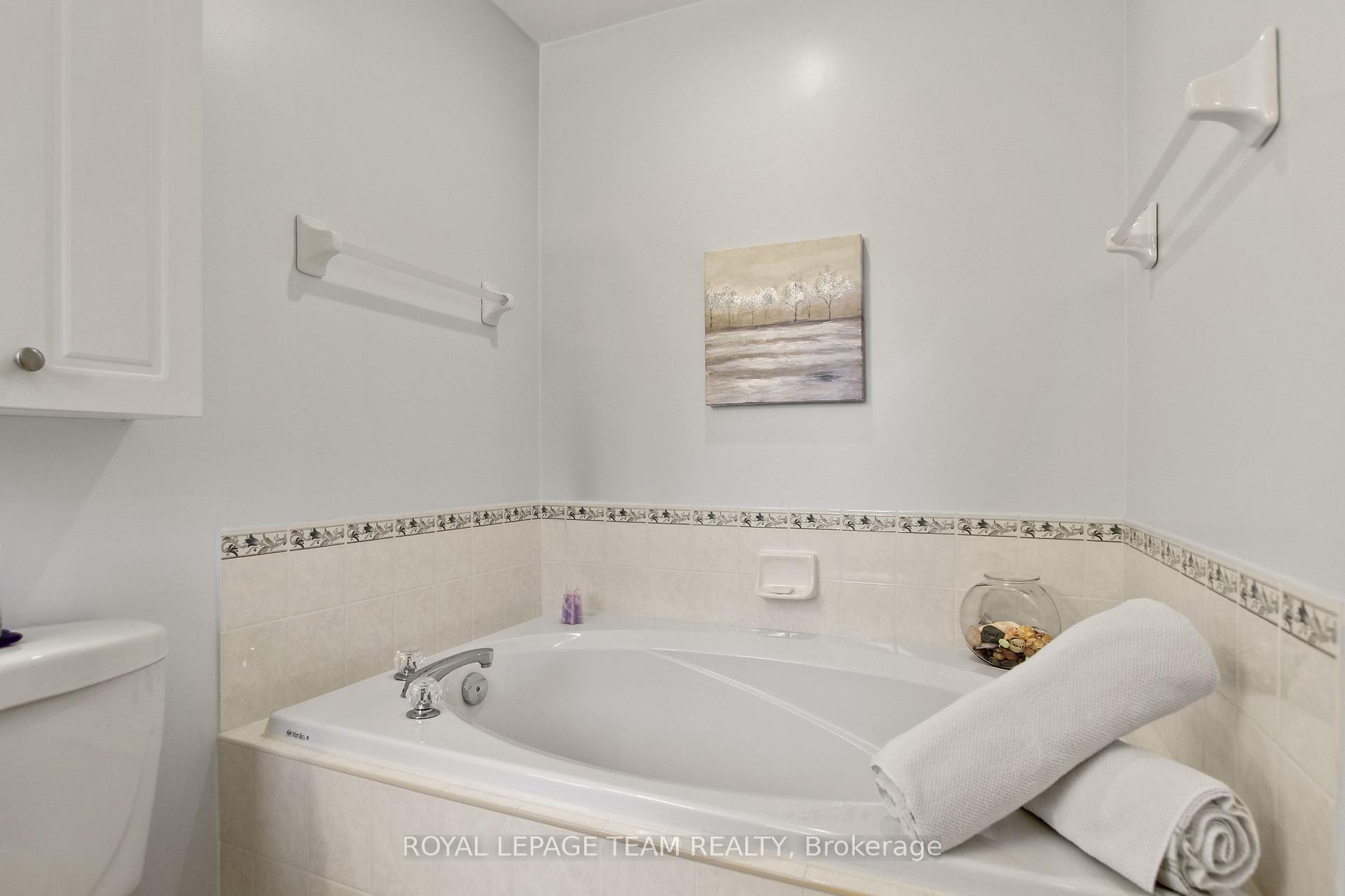Photo 28 of 46 Kettleby Street, Ottawa, Kanata - Beaverbrook — HOMEH