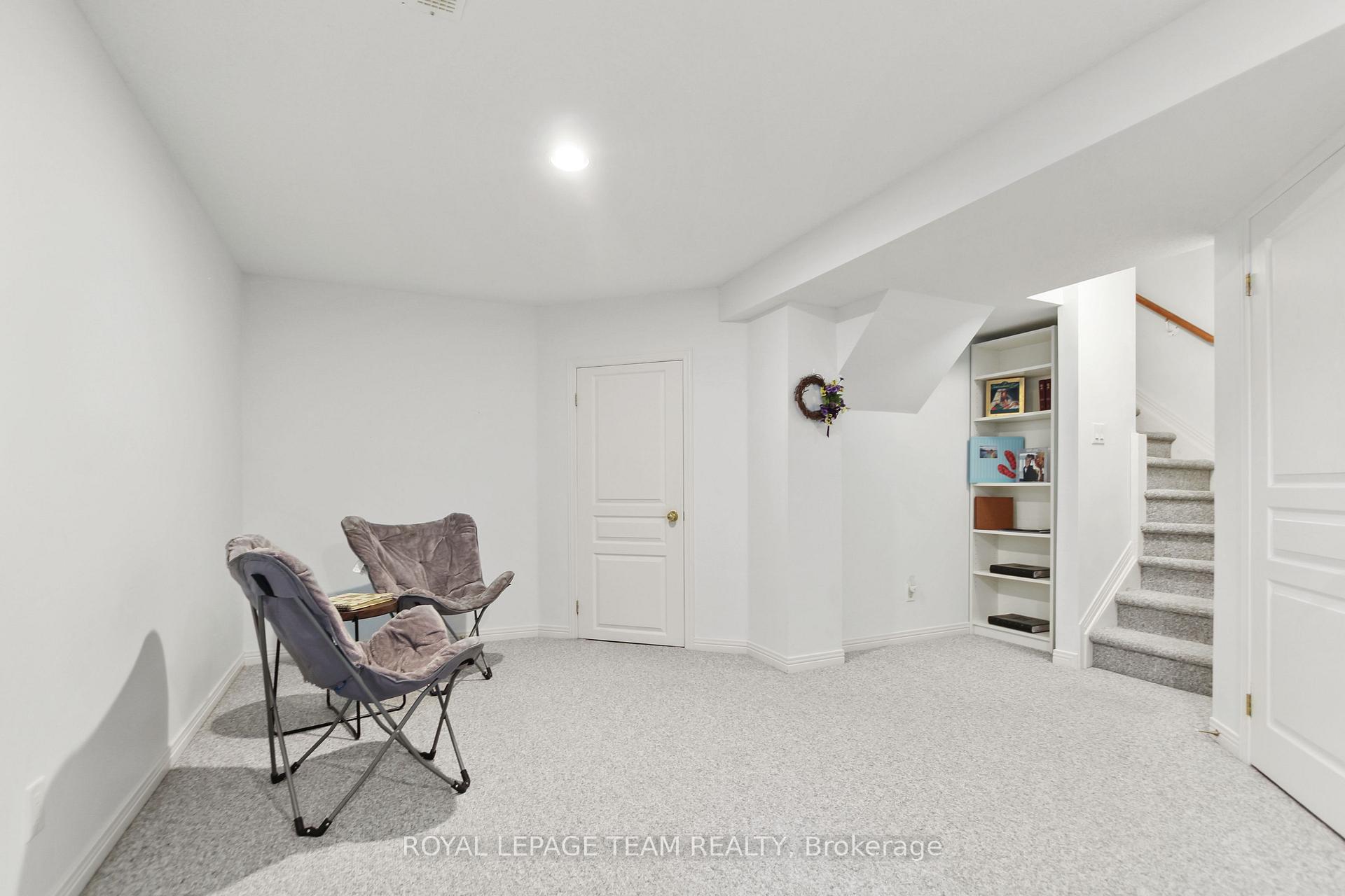 Photo 36 of 46 Kettleby Street, Ottawa, Kanata - Beaverbrook — HOMEH