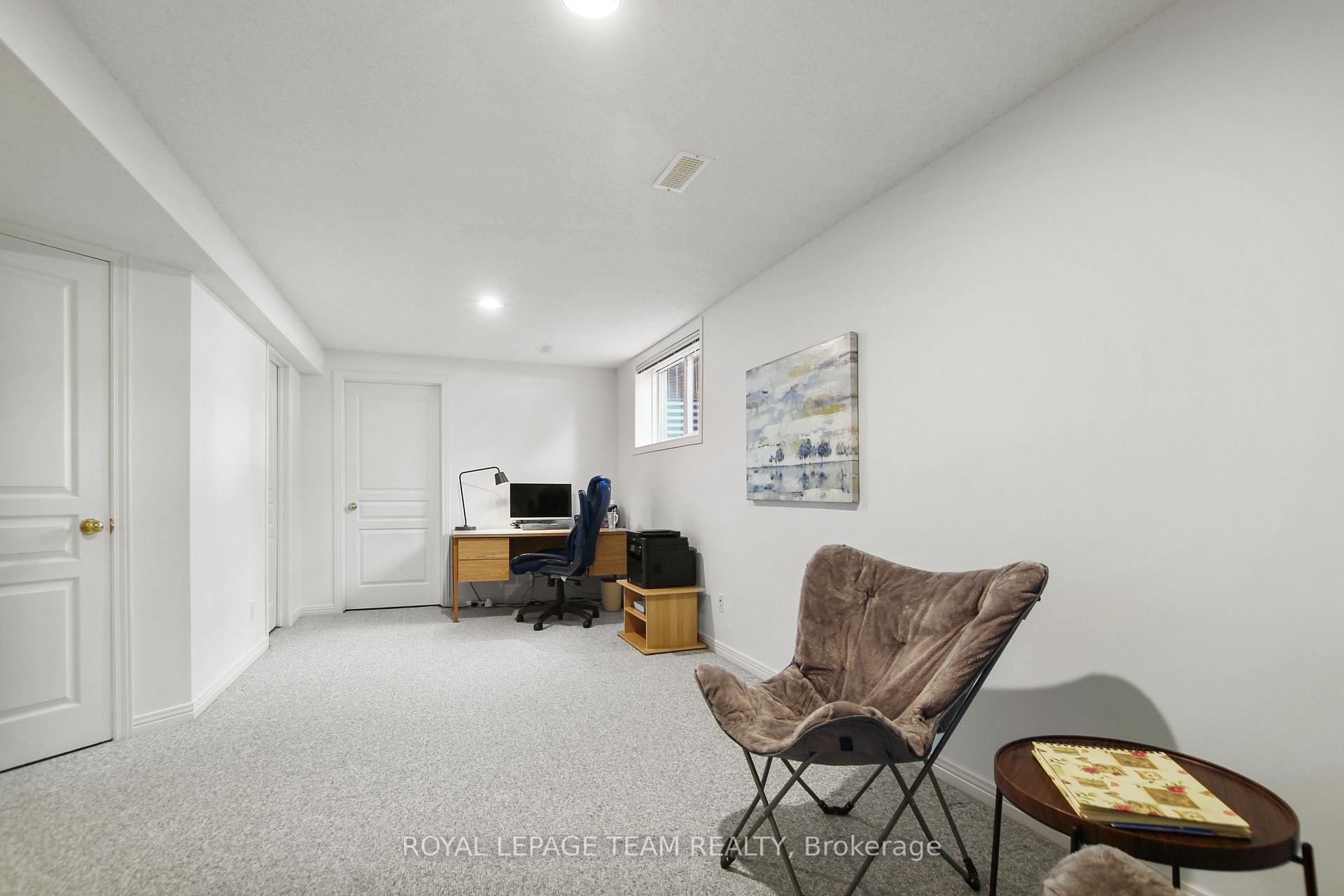 Photo 37 of 46 Kettleby Street, Ottawa, Kanata - Beaverbrook — HOMEH