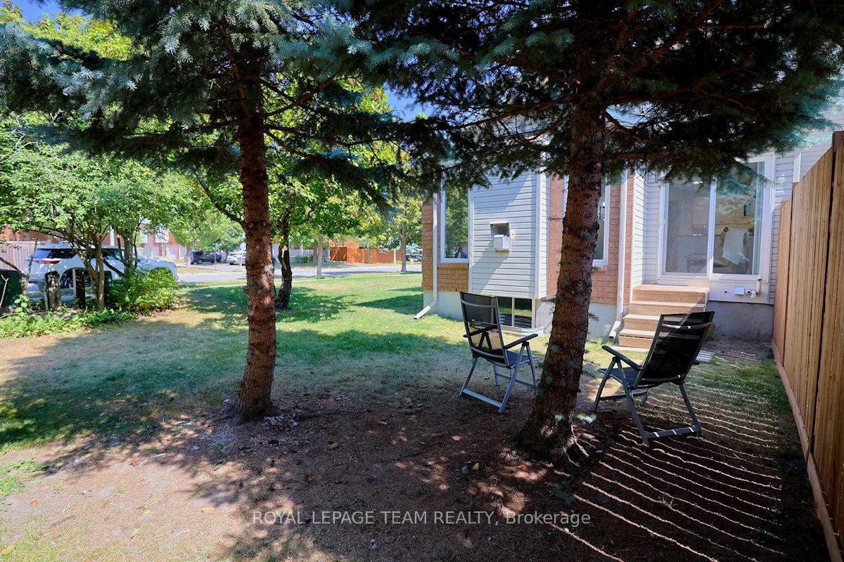 Photo 39 of 46 Kettleby Street, Ottawa, Kanata - Beaverbrook — HOMEH