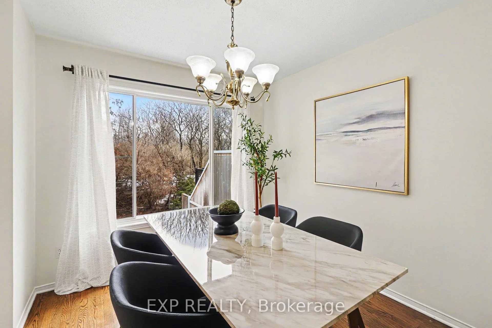 Photo 7 of 6322 Sablewood Place, Ottawa, Chapel Hill — HOMEH