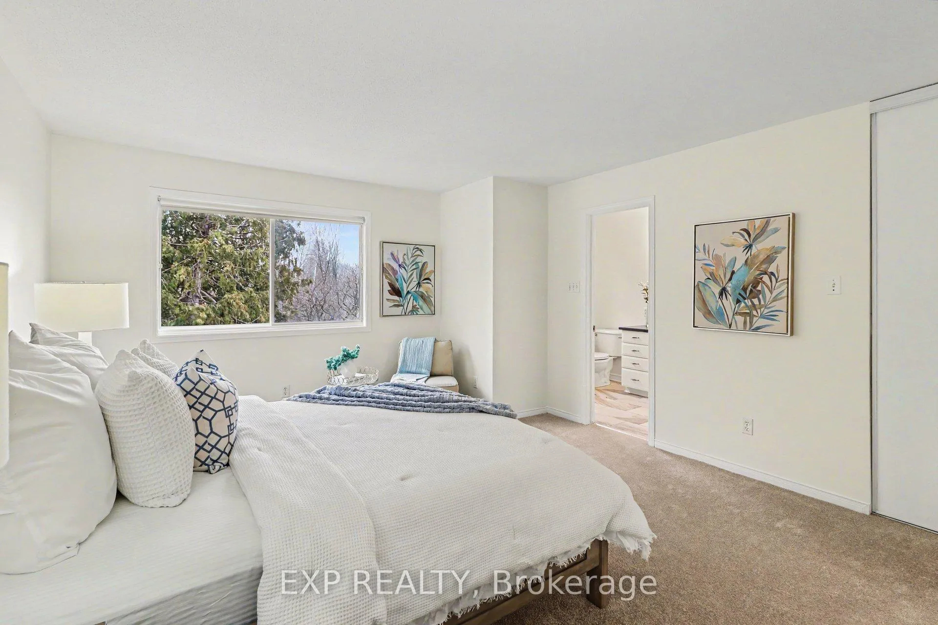 Photo 18 of 6322 Sablewood Place, Ottawa, Chapel Hill — HOMEH