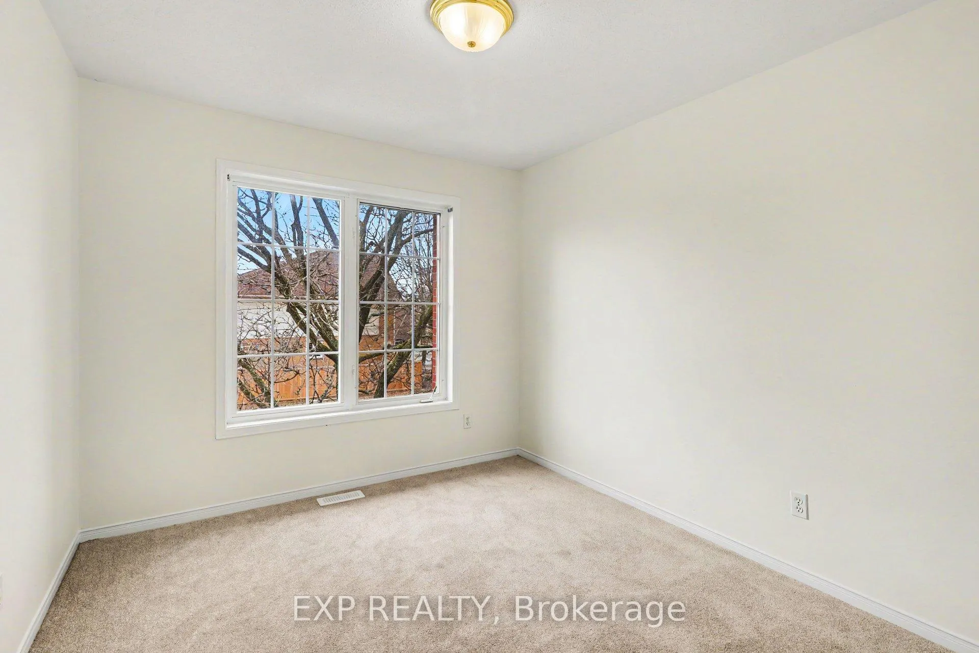 Photo 24 of 6322 Sablewood Place, Ottawa, Chapel Hill — HOMEH