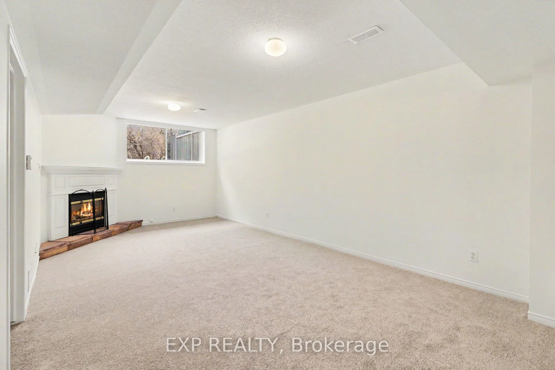 Photo 26 of 6322 Sablewood Place, Ottawa, Chapel Hill — HOMEH