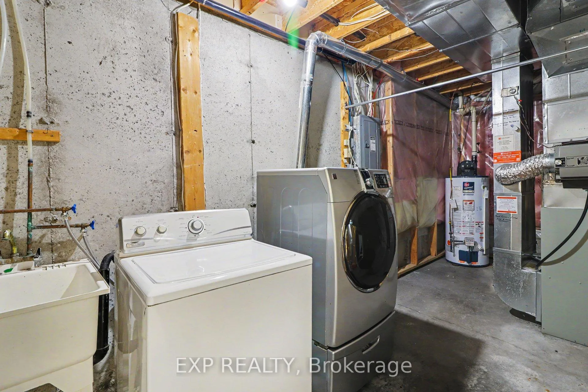 Photo 29 of 6322 Sablewood Place, Ottawa, Chapel Hill — HOMEH