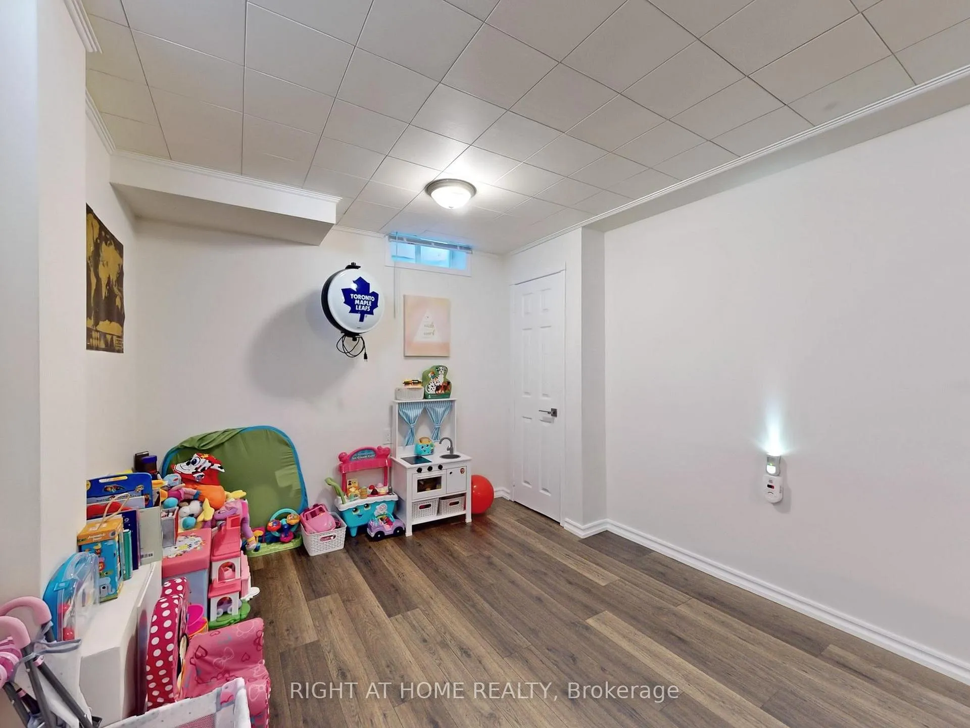 Photo 34 of 2231 Chalmers Crescent, Innisfil, Alcona — HOMEH