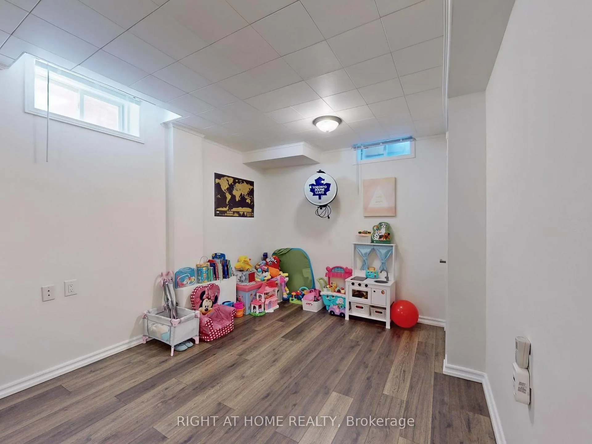 Photo 35 of 2231 Chalmers Crescent, Innisfil, Alcona — HOMEH