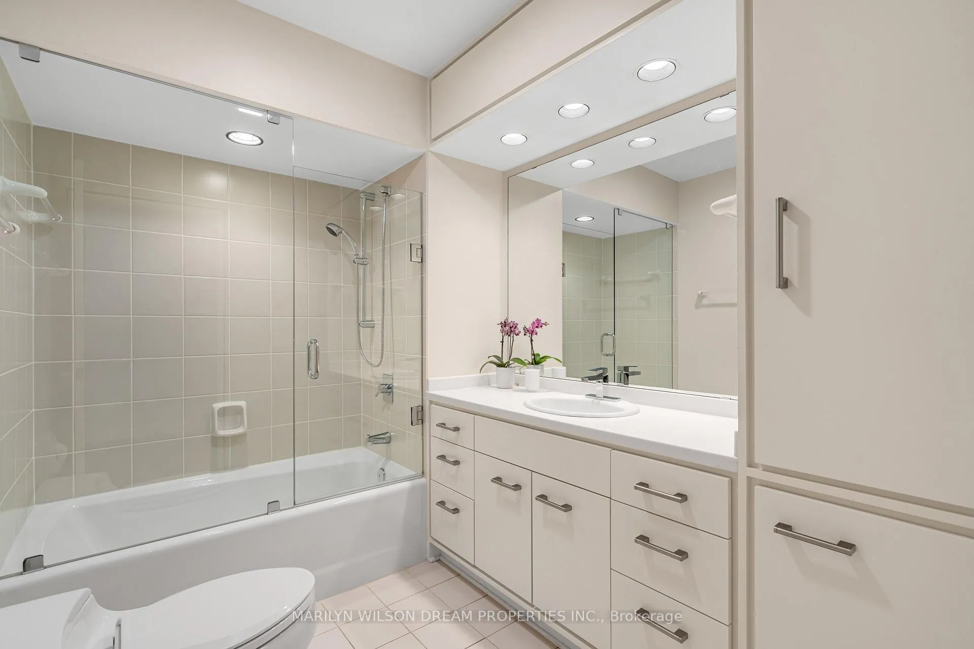 Photo 31 of 1216 Lampman Crescent, Ottawa, Hogs Back — HOMEH