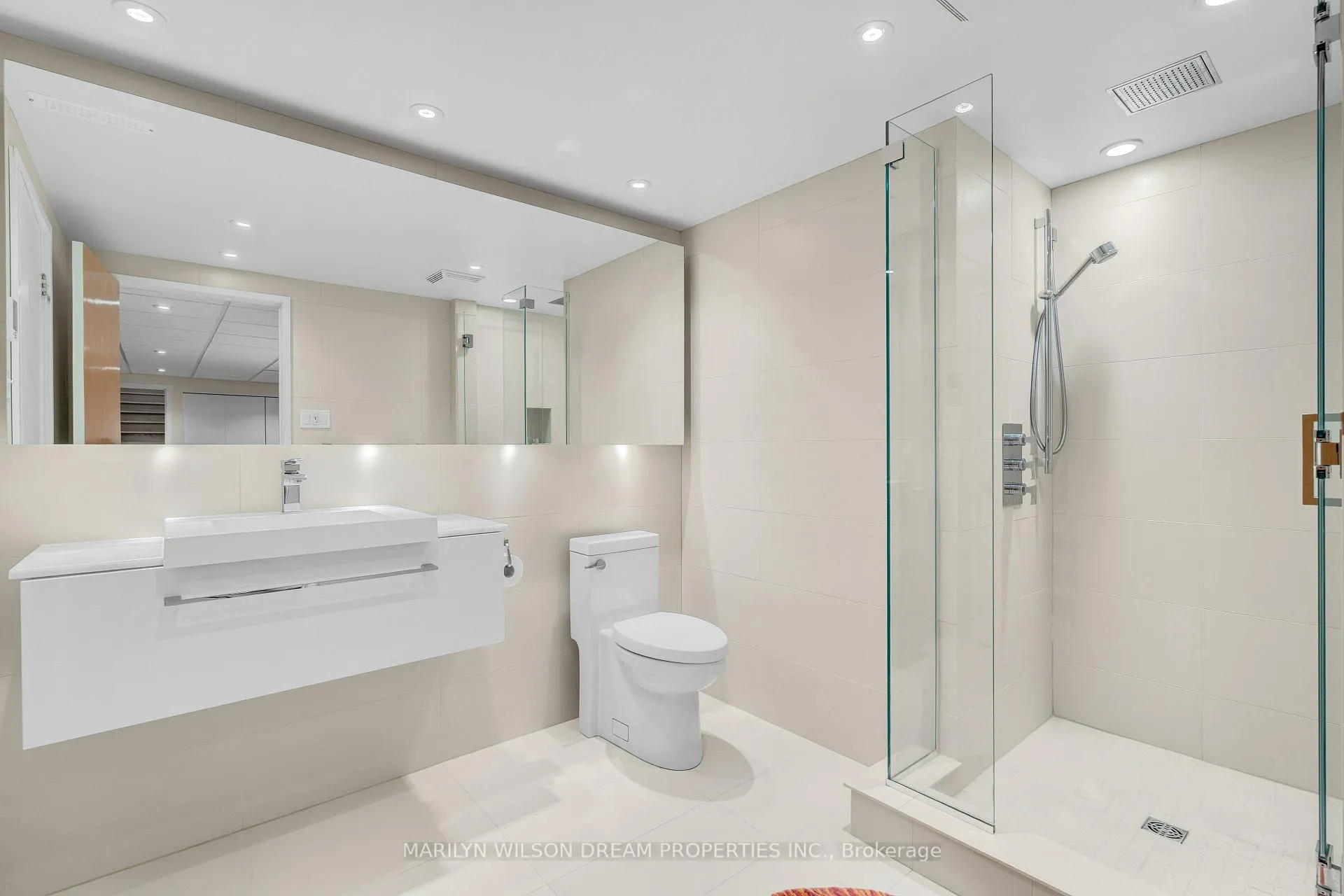 Photo 42 of 1216 Lampman Crescent, Ottawa, Hogs Back — HOMEH