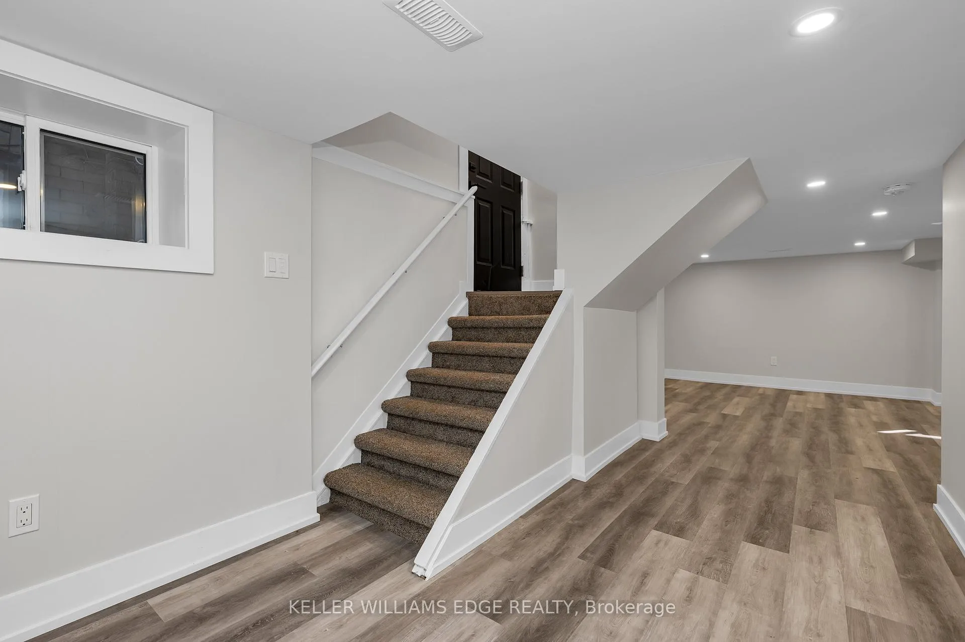 Photo 2 of Unit Lower/ Basement, 43 Carrick Avenue, Hamilton, Stripley — HOMEH