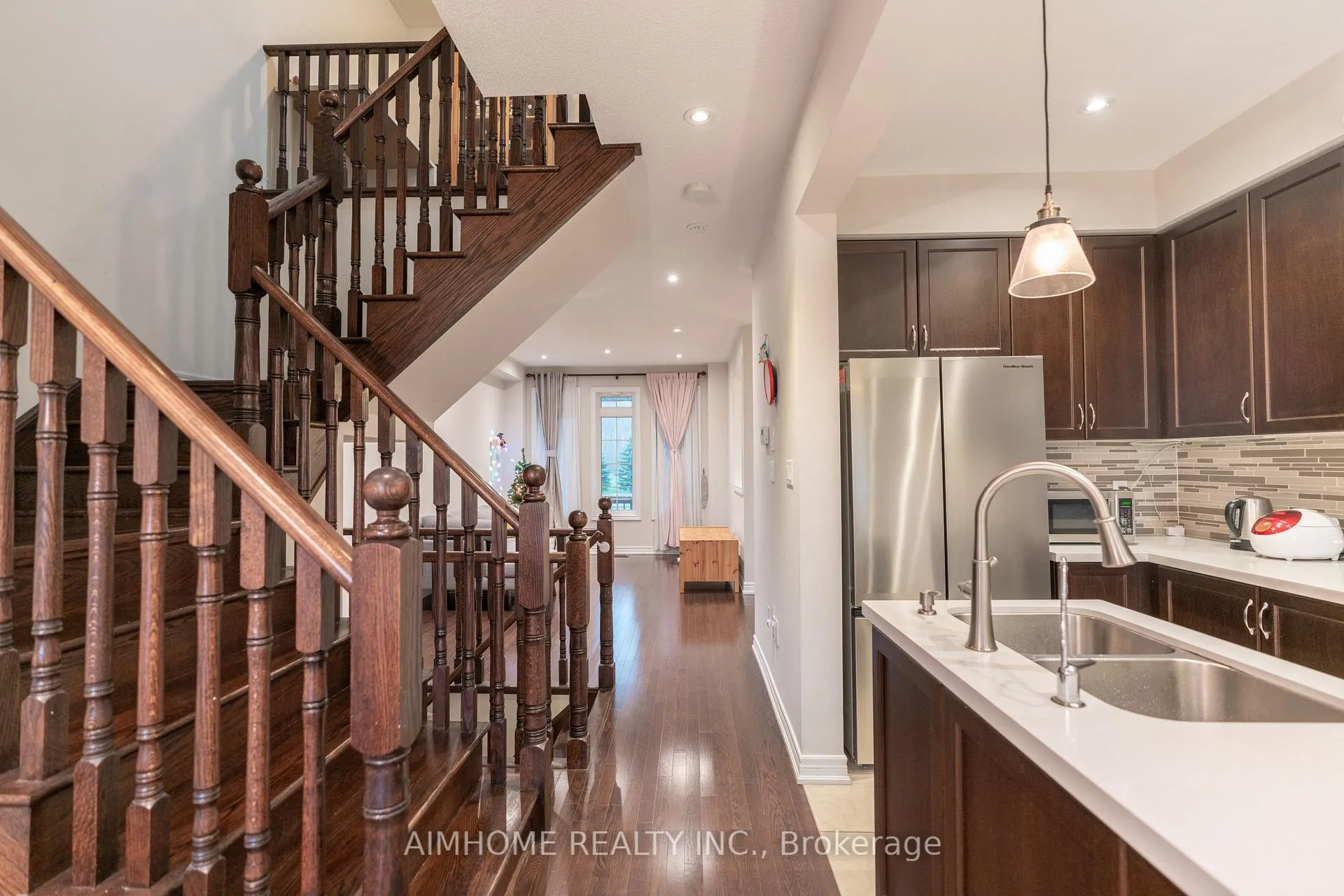 Photo 11 of 934 Castlemore Avenue, Markham, Wismer — HOMEH