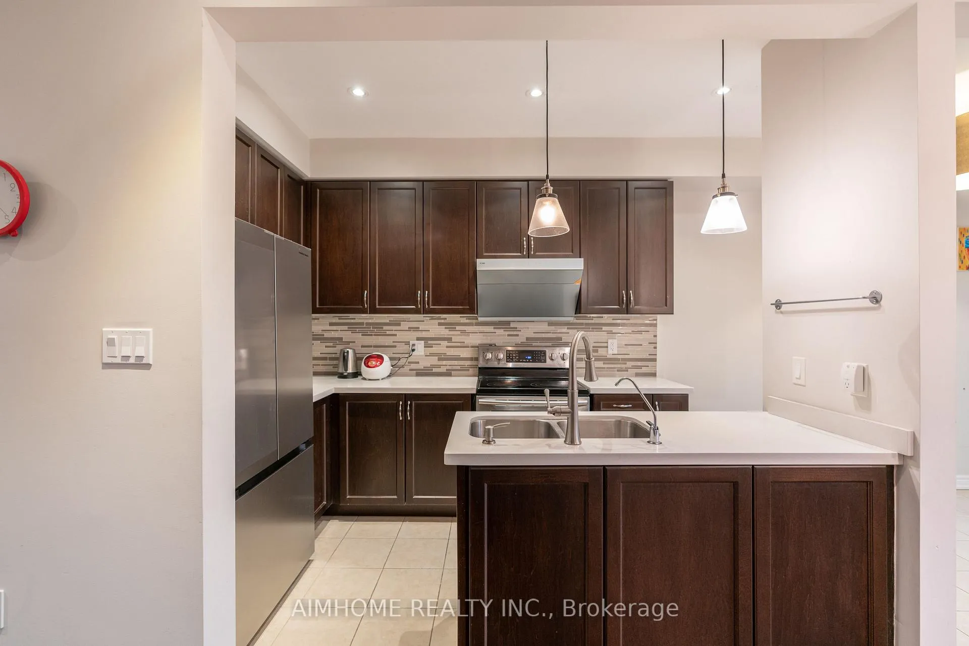 Photo 12 of 934 Castlemore Avenue, Markham, Wismer — HOMEH