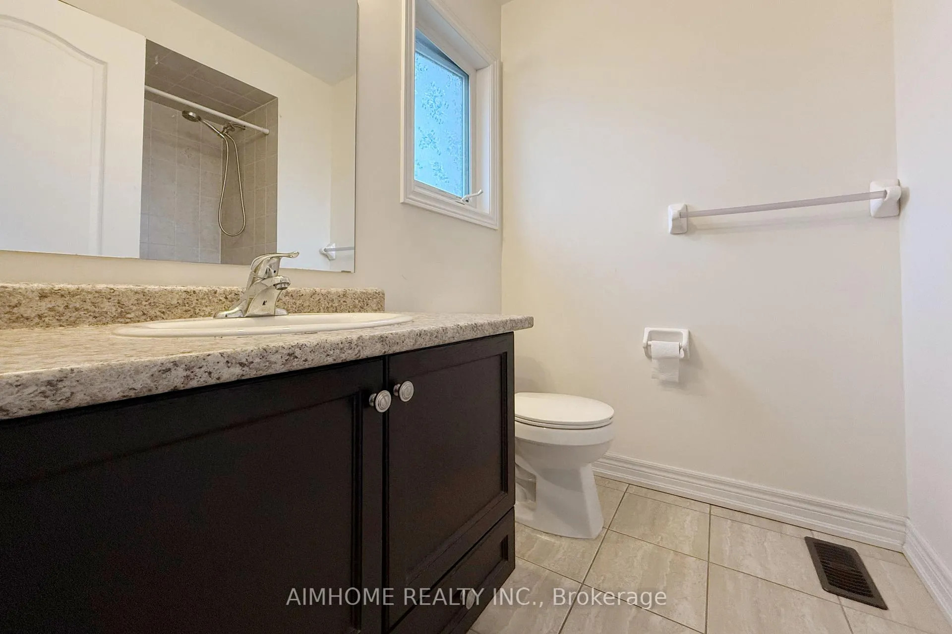 Photo 23 of 934 Castlemore Avenue, Markham, Wismer — HOMEH