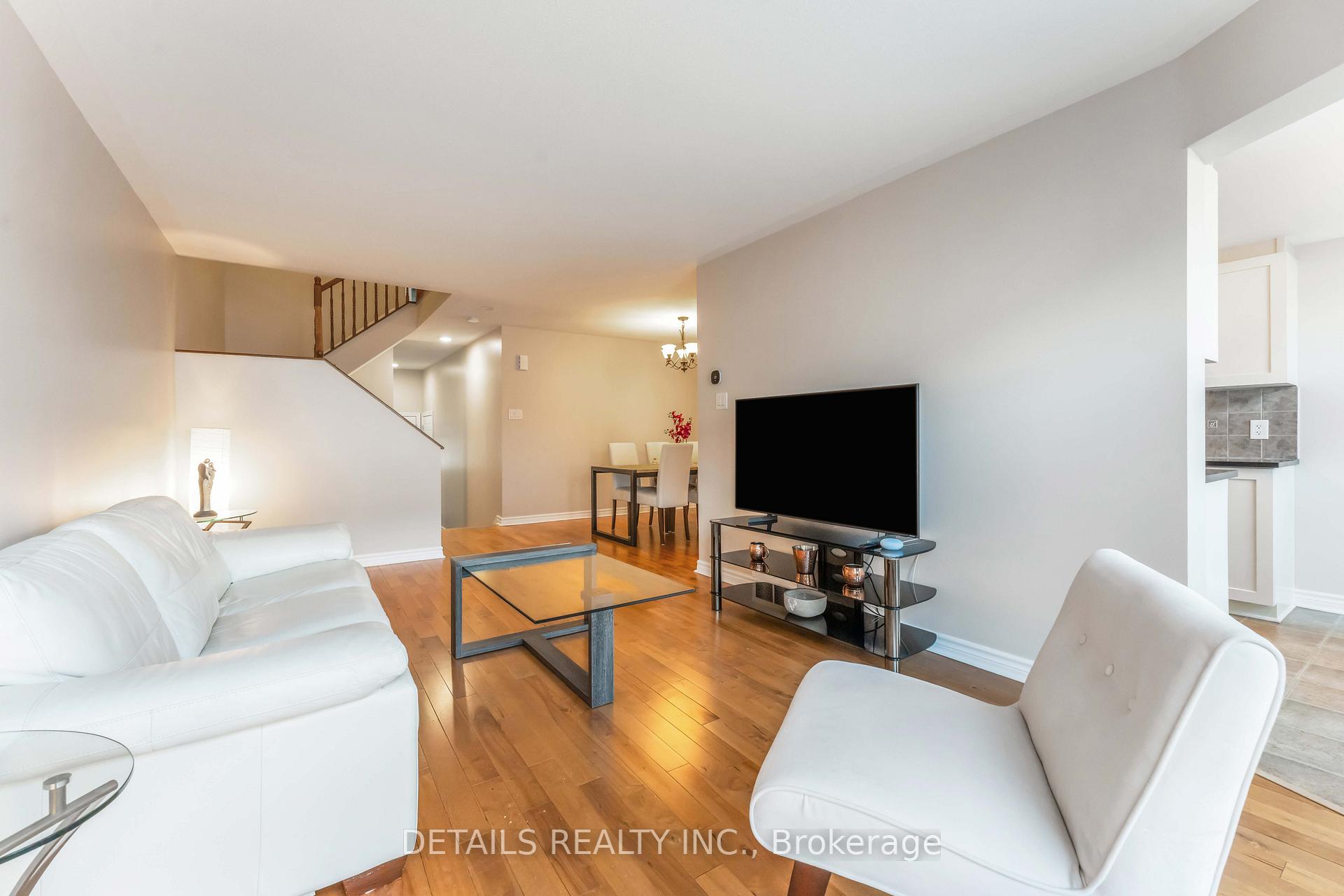 Photo 9 of 606 Malkowski Street, Ottawa, Kanata - Morgan's Grant/South March — HOMEH