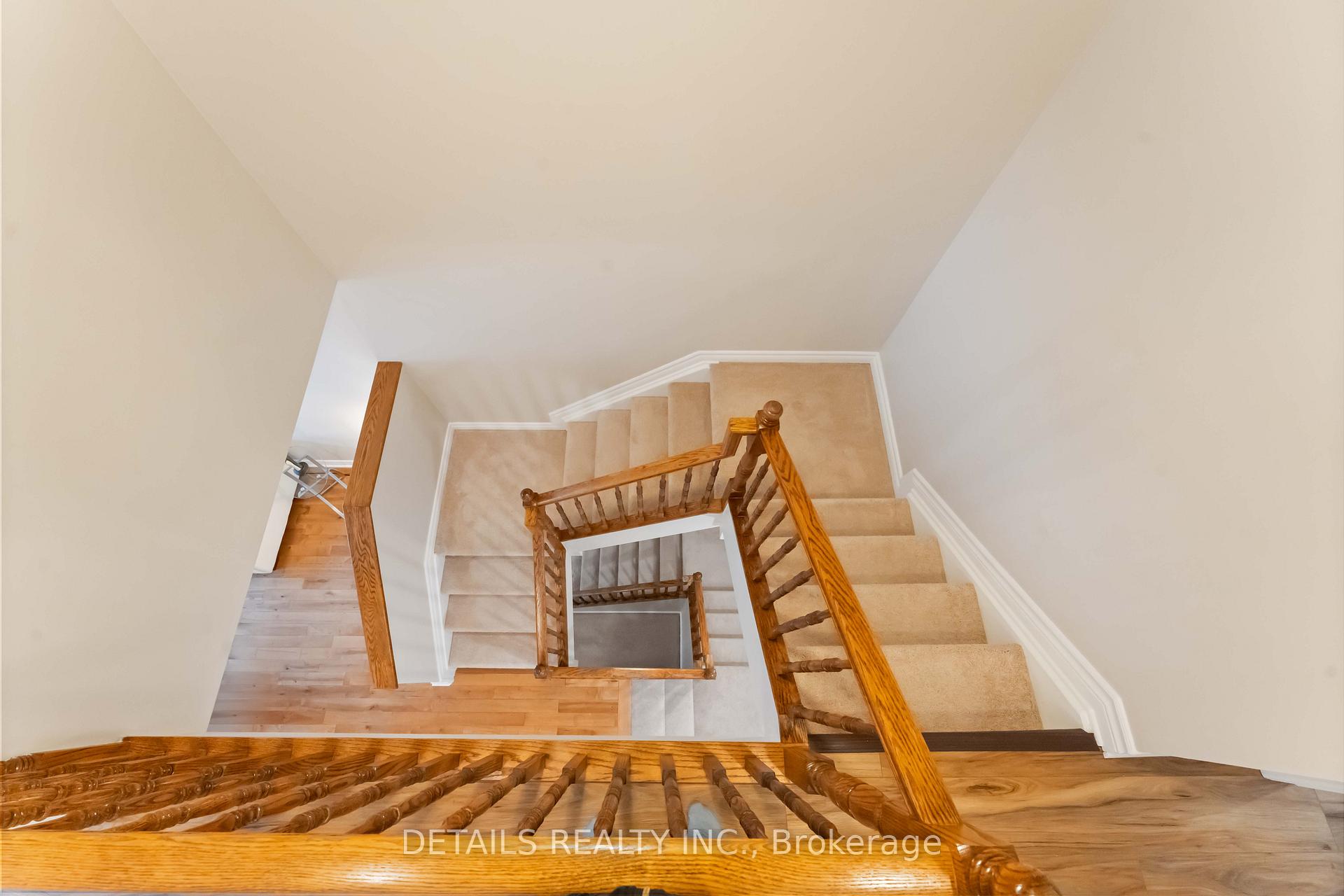 Photo 32 of 606 Malkowski Street, Ottawa, Kanata - Morgan's Grant/South March — HOMEH