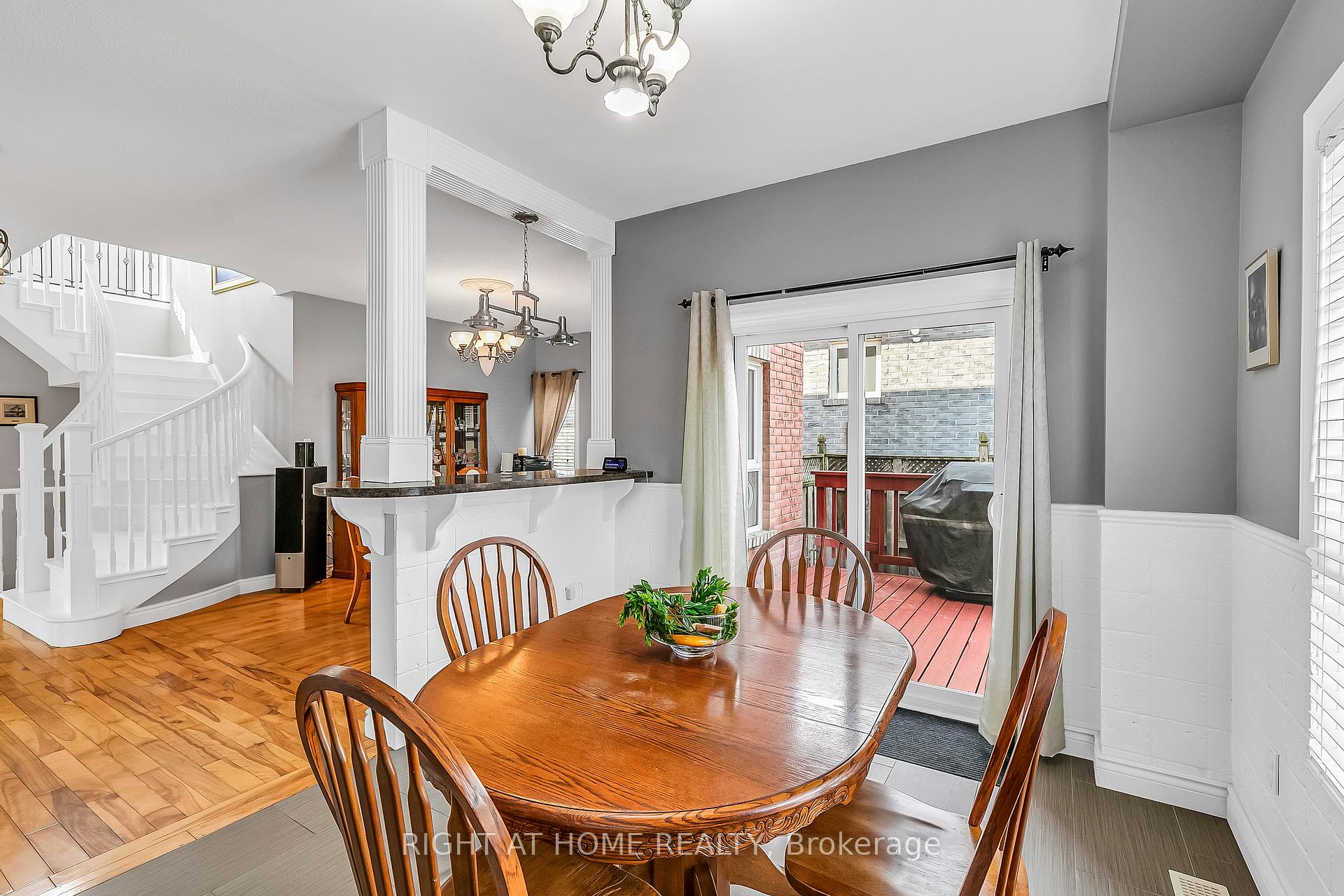 Photo 16 of 1923 Emerald Court, Innisfil, Alcona — HOMEH