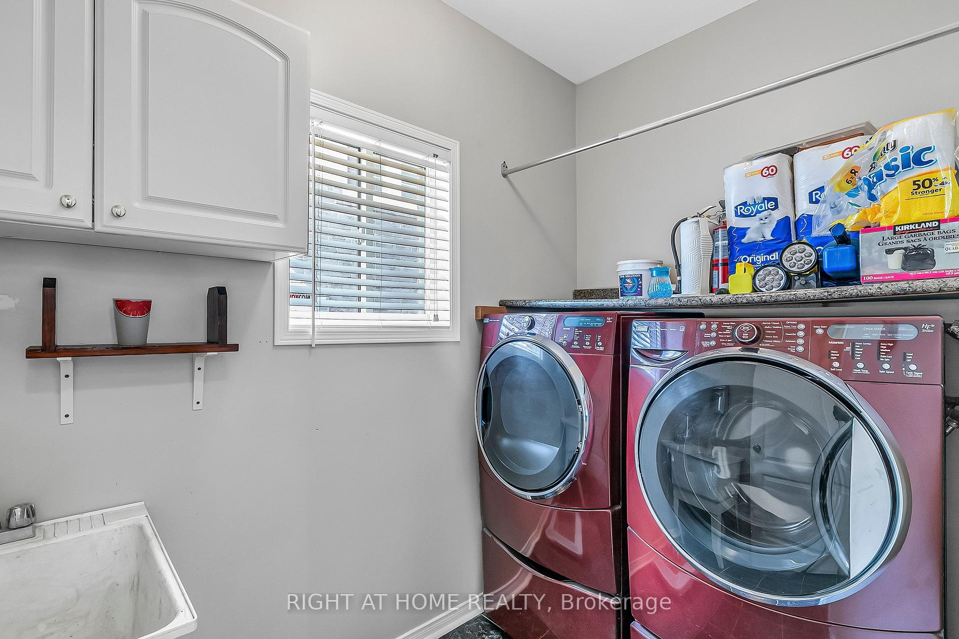 Photo 33 of 1923 Emerald Court, Innisfil, Alcona — HOMEH