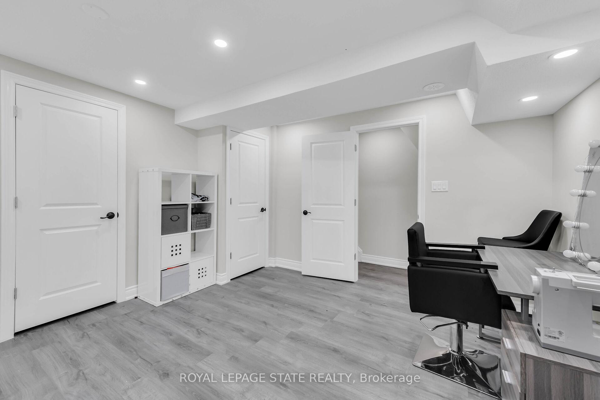 Photo 29 of 135 Borers Creek Circle, Hamilton, Waterdown — HOMEH