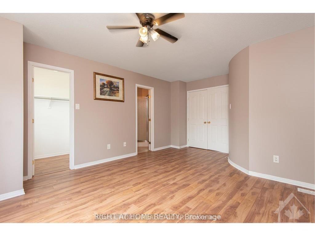 Photo 9 of 557 Aberfoyle Circle, Ottawa, Kanata - Morgan's Grant/South March — HOMEH