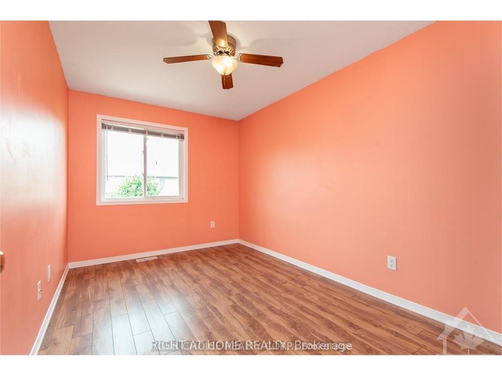 Photo 11 of 557 Aberfoyle Circle, Ottawa, Kanata - Morgan's Grant/South March — HOMEH