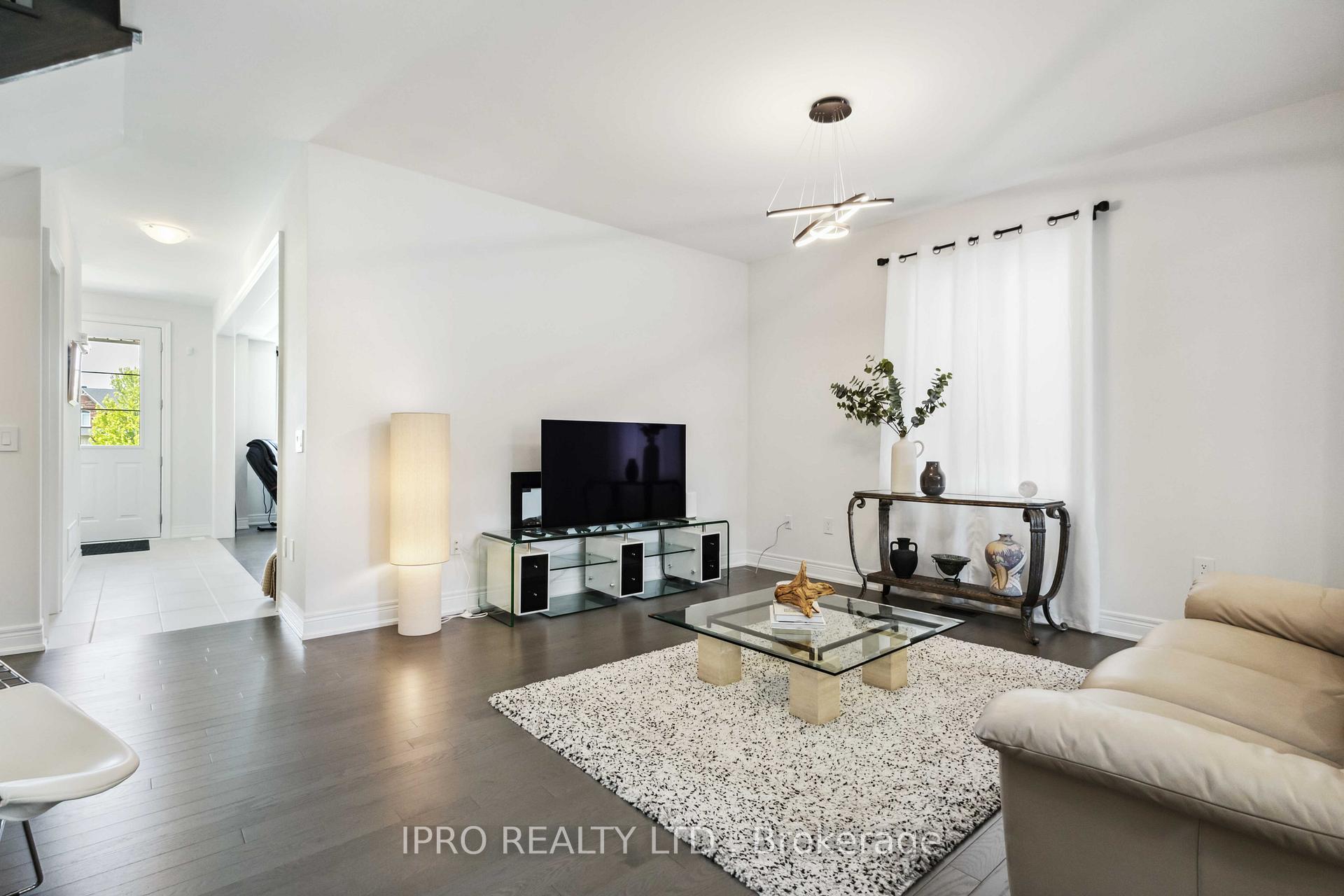 Photo 6 of 12 Fred Lablanc Drive, Markham, Cornell — HOMEH