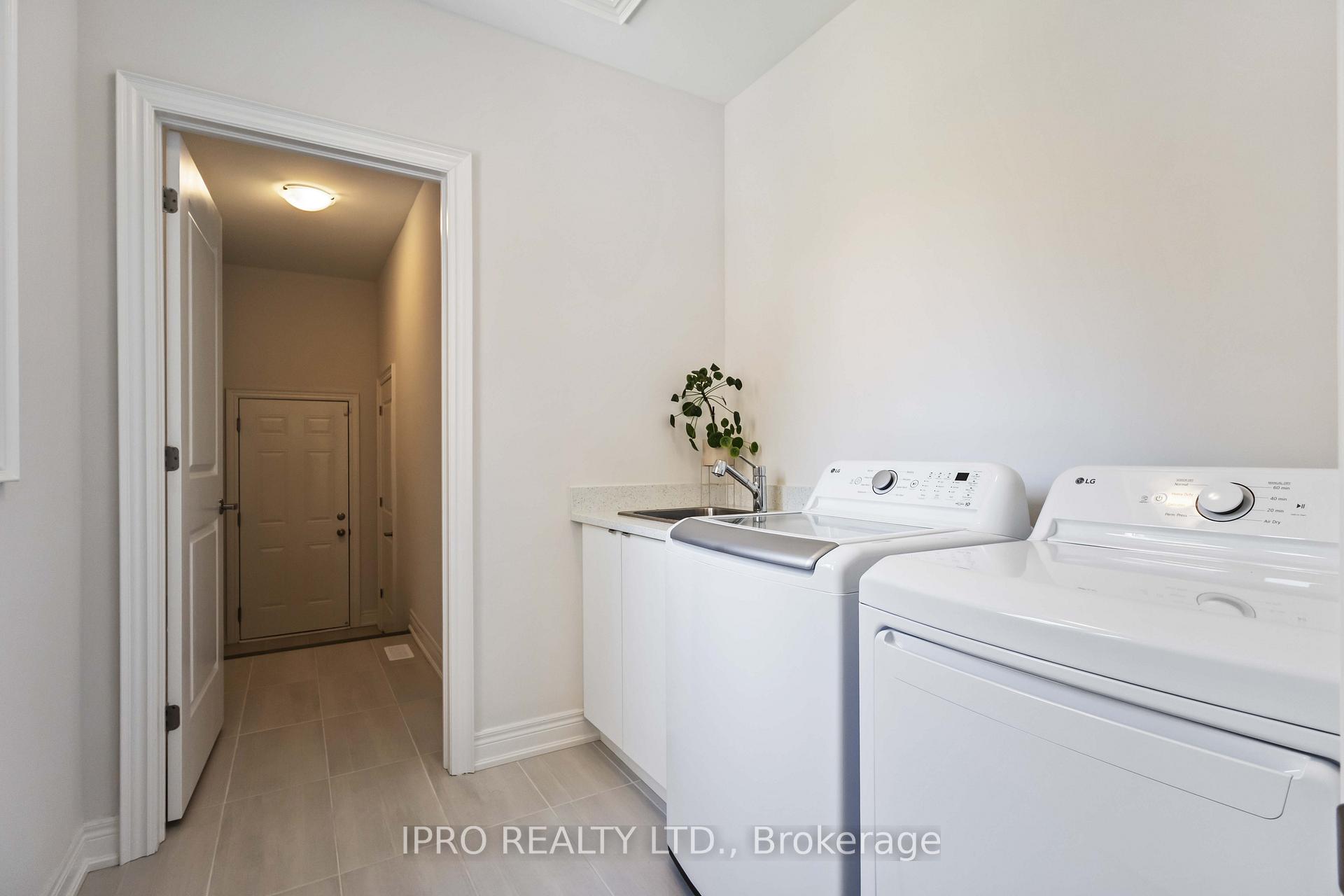 Photo 26 of 12 Fred Lablanc Drive, Markham, Cornell — HOMEH