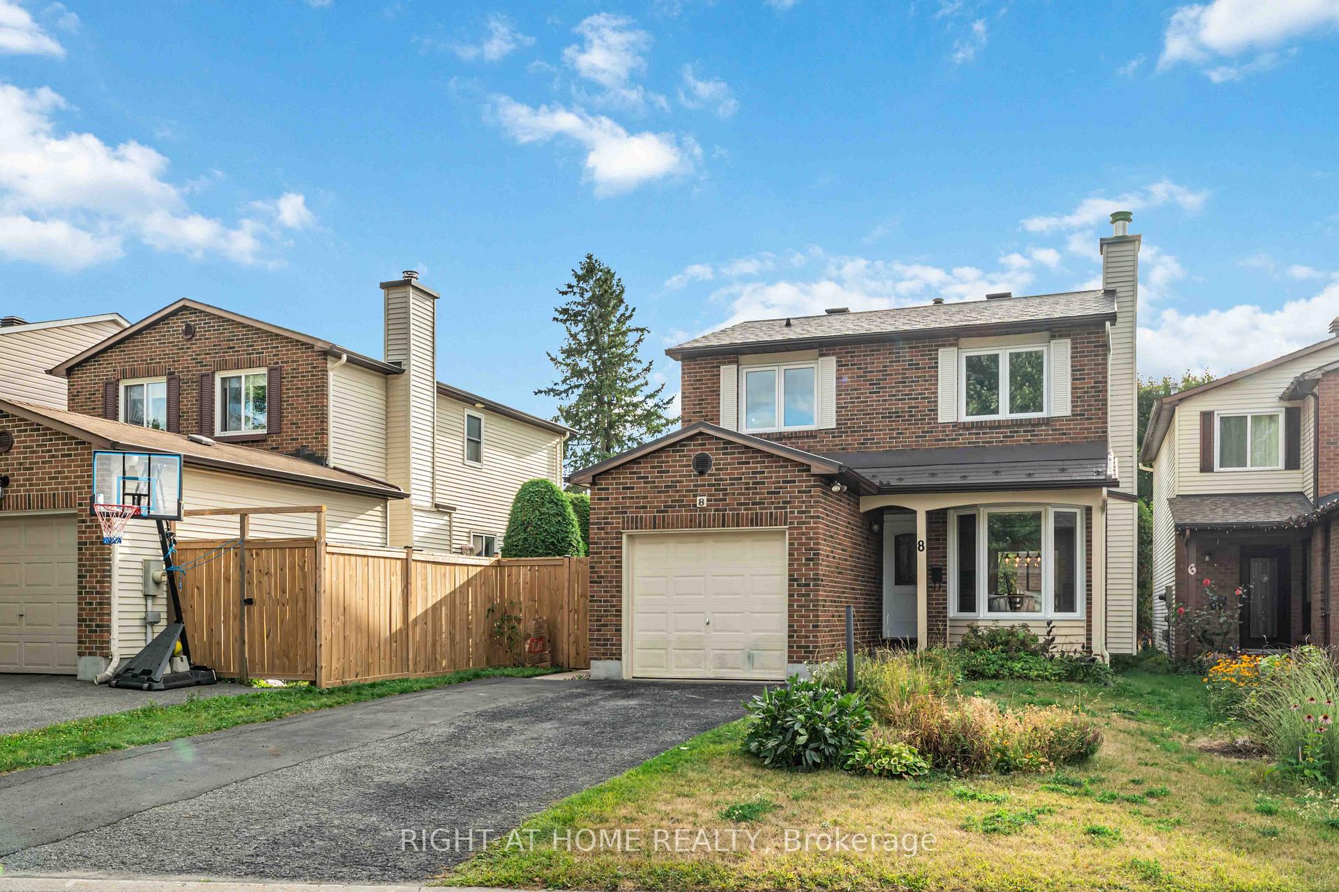 Photo 1 of 8 Stable Way, Ottawa, Kanata - Bridlewood — HOMEH