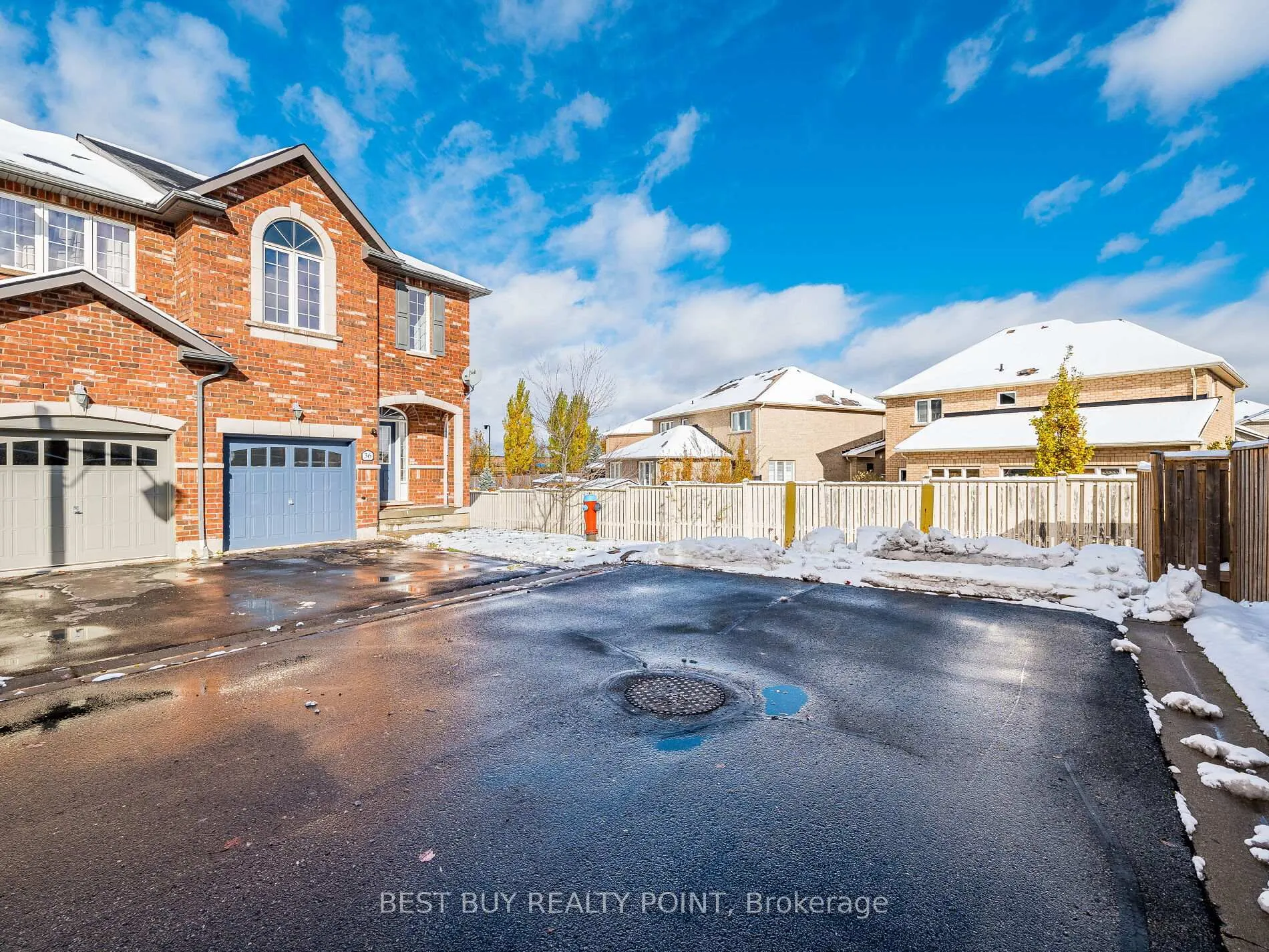 Photo 2 of Unit 36, 651 Farmstead Drive E, Milton, Willmott — HOMEH