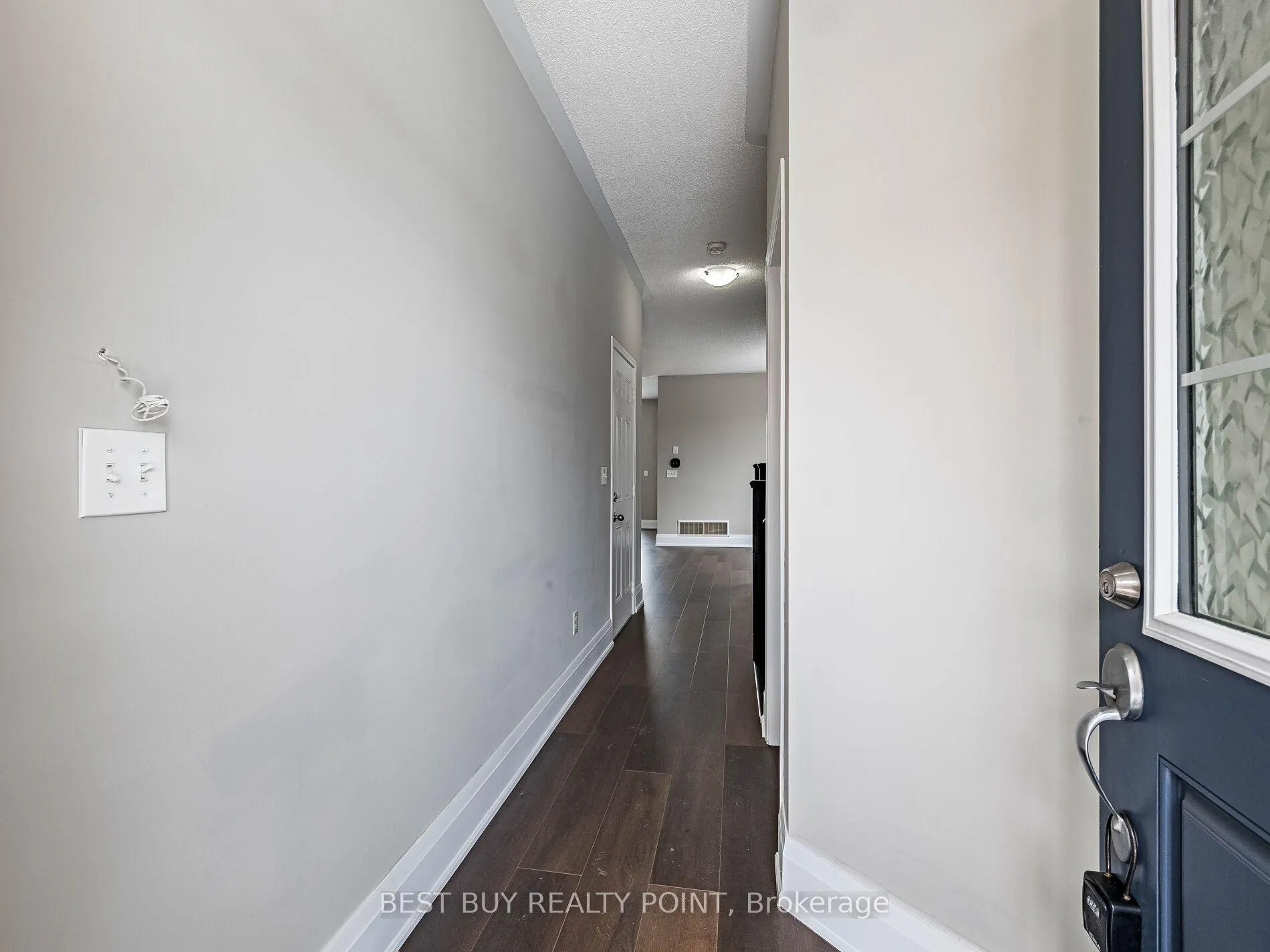 Photo 5 of Unit 36, 651 Farmstead Drive E, Milton, Willmott — HOMEH