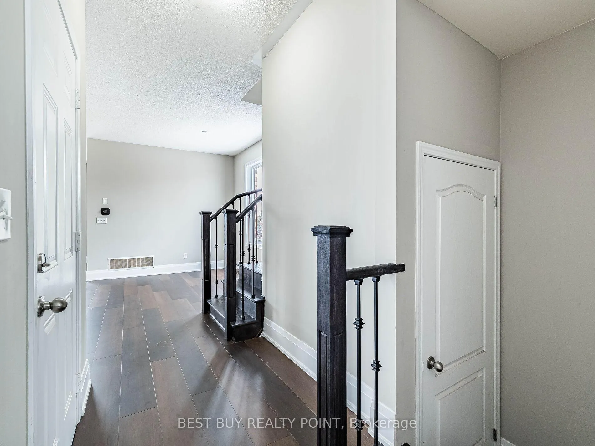 Photo 7 of Unit 36, 651 Farmstead Drive E, Milton, Willmott — HOMEH