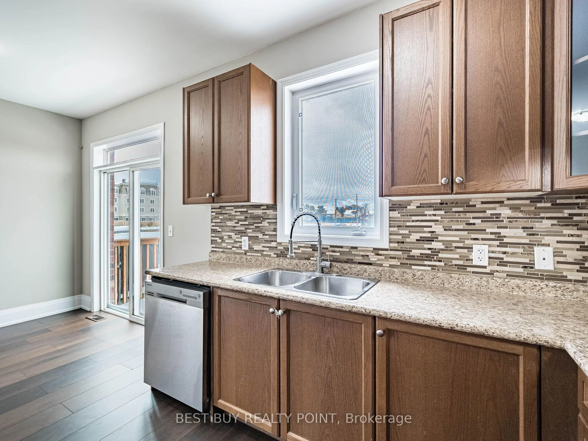 Photo 16 of Unit 36, 651 Farmstead Drive E, Milton, Willmott — HOMEH