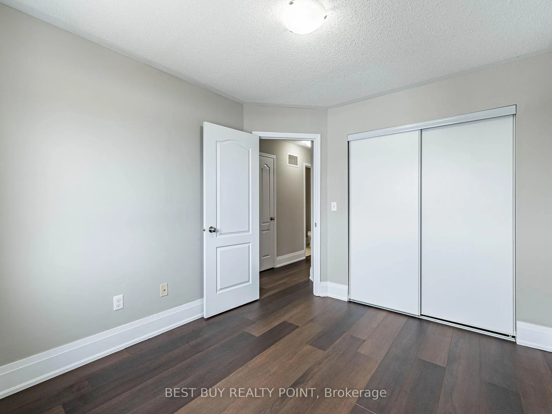 Photo 32 of Unit 36, 651 Farmstead Drive E, Milton, Willmott — HOMEH